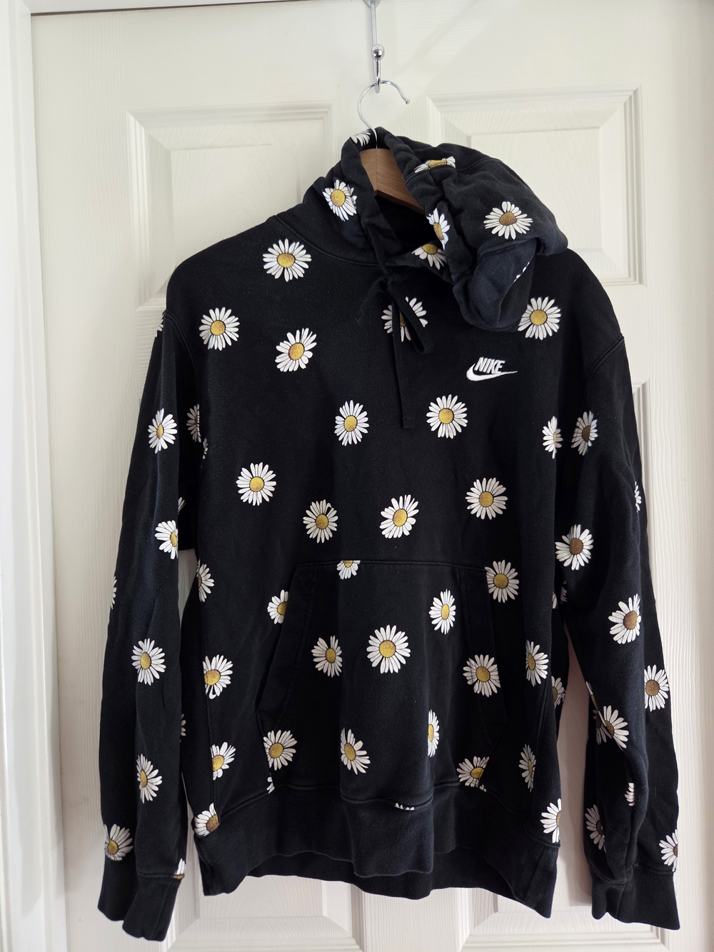 Nike " Have a NIKE Day" Black Daisy Pattern Hooded Pullover